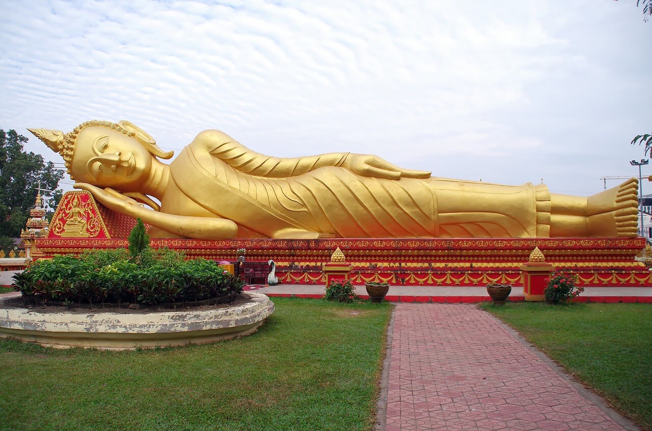 reclining bhudda las
